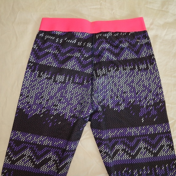 Nike Pro dri-fit leggings - Picture 5 of 7